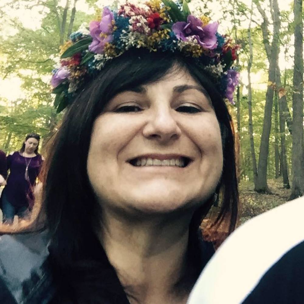 Meet your Posher, Joelle
